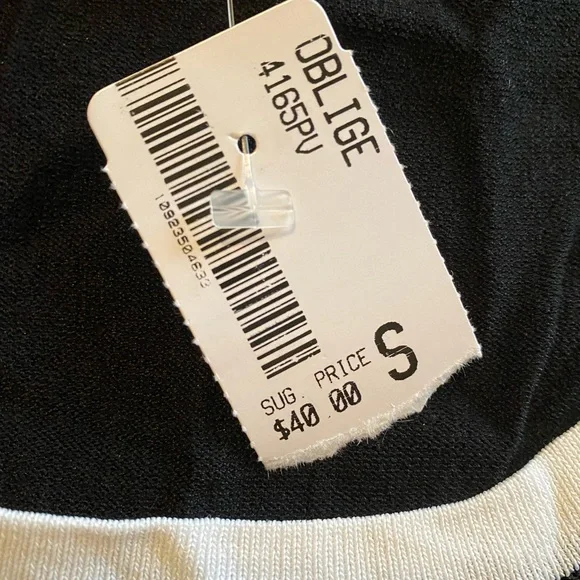 Tiffany Tank - Picture 3 of 4